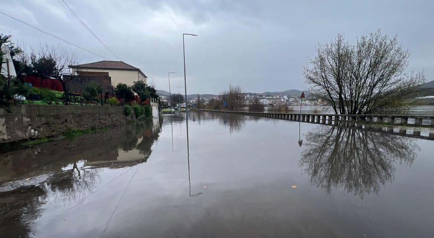 Imagem de A resposta aos danos e a evolução do estado do tempo ao minuto