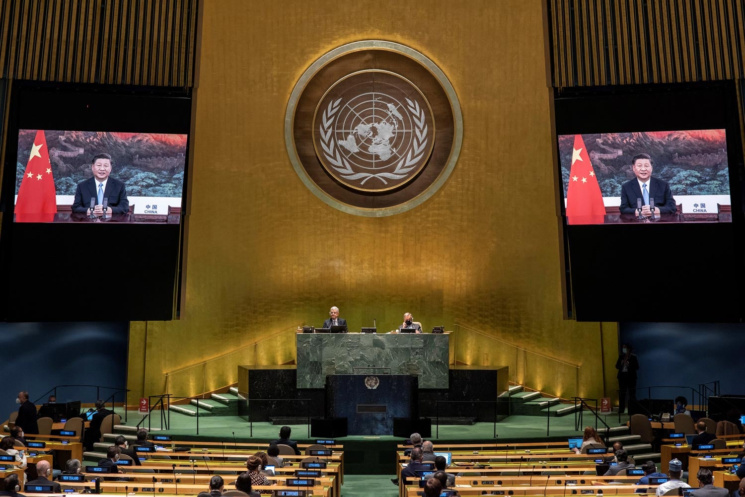 Imagem da transmiss&atilde;o do discurso do Presidente da China, Xi Jinping, &agrave; Assembleia Geral da ONU, vazia devido &agrave; pandemia de Covid-19, a 22 de setembro de 2020 Foto: Reuters