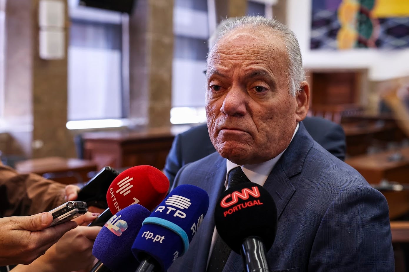 PGR salienta que s� h� escutas com autoriza��o do juiz de instru��o criminal