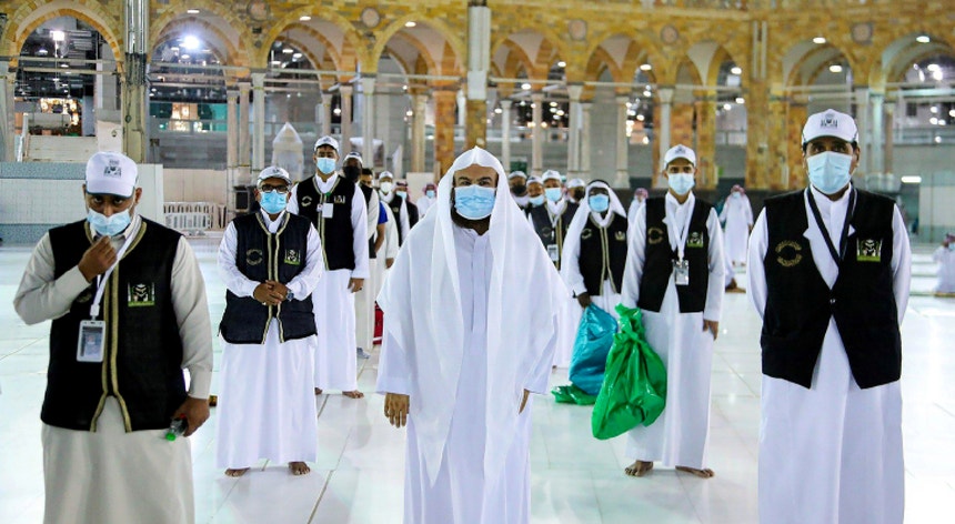 O Hajj é uma das cinco práticas mais importantes do Islão.
