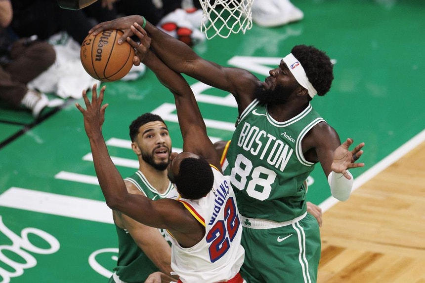 Queta voltou a ser titular nos Celtics
