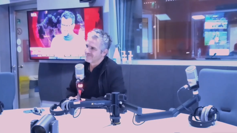 Imagem de Vida Inversa: percursos pelo teatro e por Portugal, África e o Mundo. Assuntos para uma conversa de João Costa Dias com José Luis Peixoto