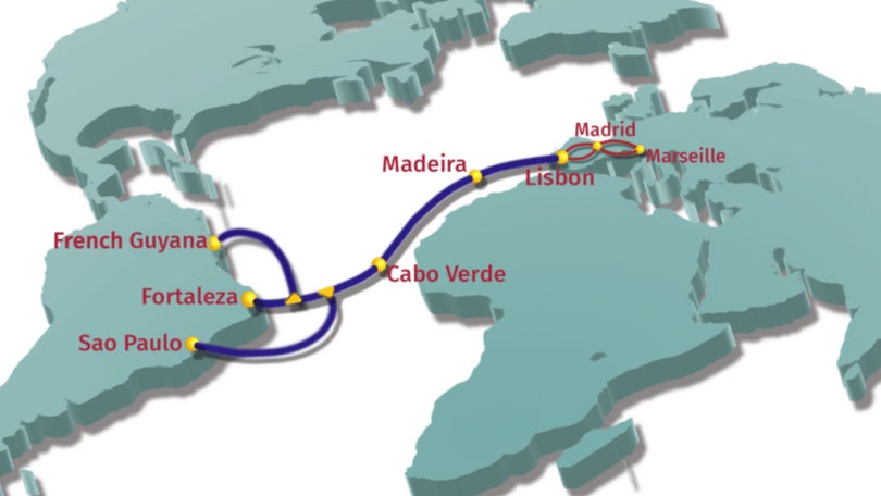 Novo cabo submarino de fibra óptica entra em funcionamento