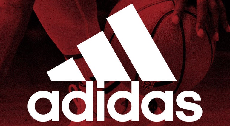 FIFA: Adidas admite pela primeira vez `divórcio` com o organismo