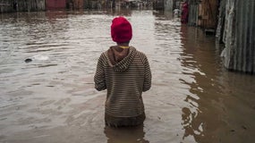 Imagem de Tempestade tropical Ana deixa milhares sem abrigo