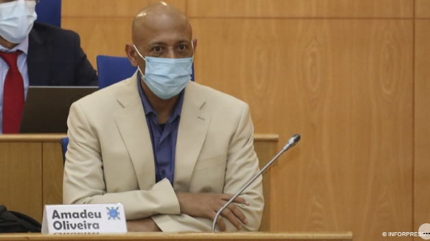 Parlamento de Cabo Verde vota suspensão de deputado da UCID