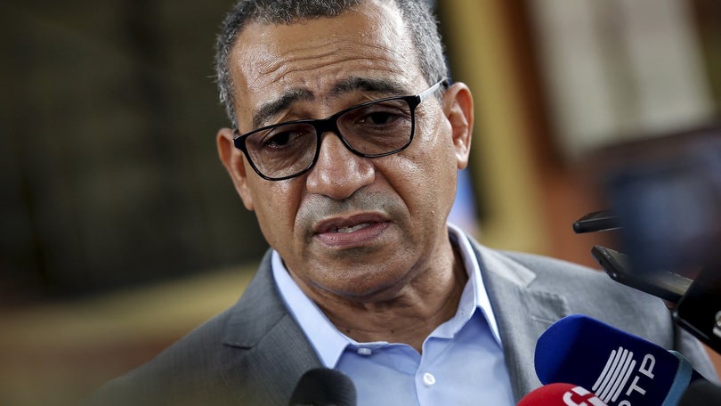 Imagem de Presidente são-tomense defende  atualização do recenseamento eleitoral antes das legislativas