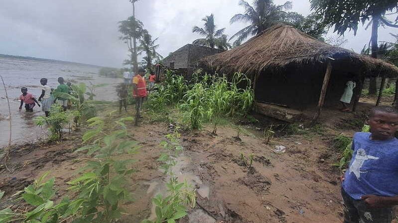Tempestade Ana faz dois mortos em Moçambique