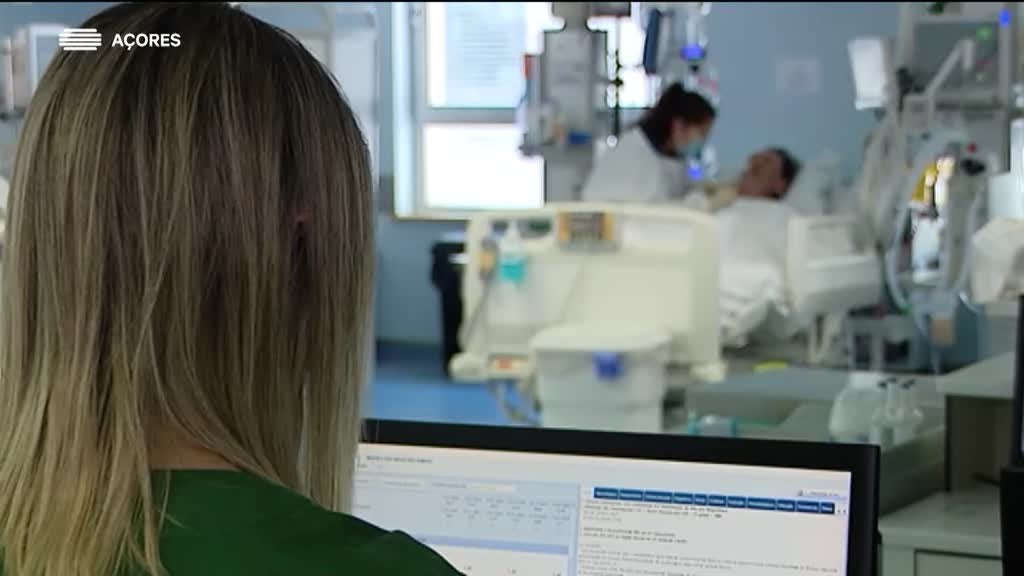 Imagem de Jornal da Tarde Açores - Apresentação | Roberto Morais