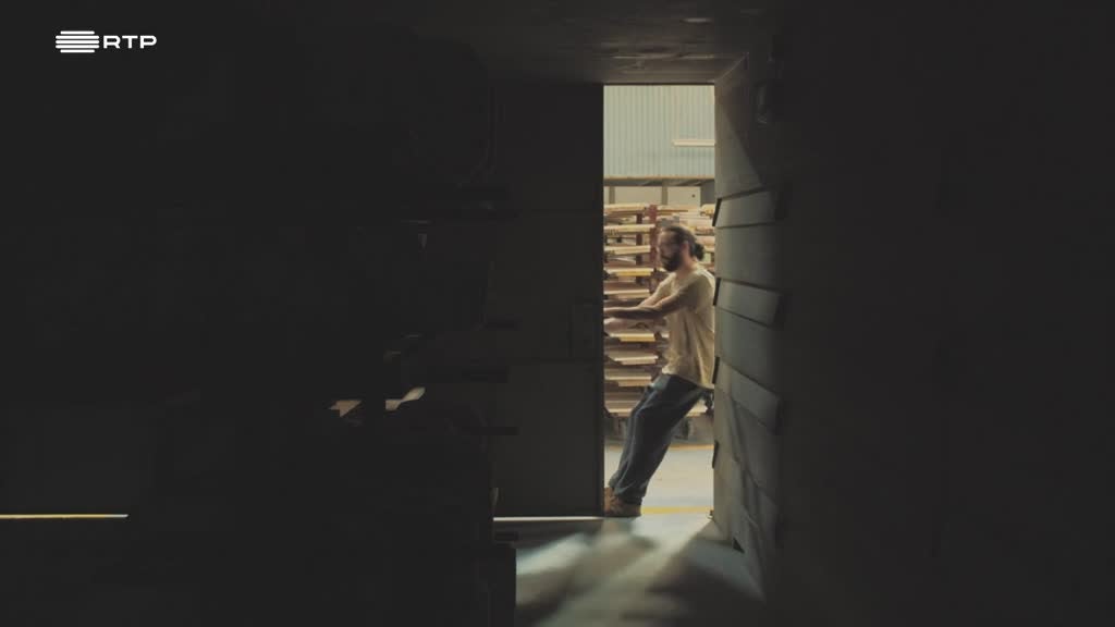 Imagem de Terra: Histórias da Cerâmica - Aprender Até Morrer