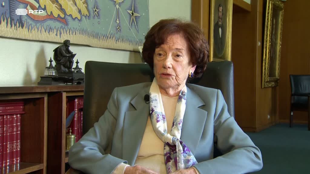 Imagem de Mulheres Que Contam - Miriam Halpern Pereira - Historiadora e Professora Emérita