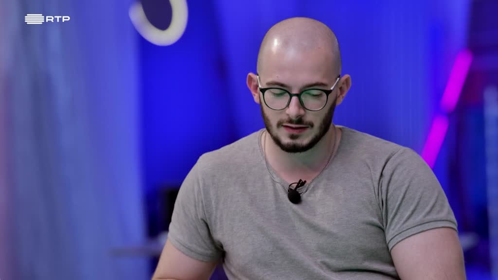 Imagem de Scroll - O MUNDO DEPOIS DO FIM DO MUNDO