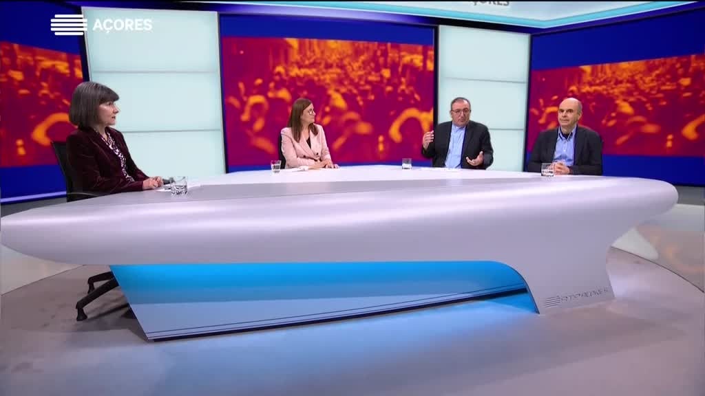 Imagem de A Igreja e a Sociedade | 2ª série - Quem são os pobres de hoje?