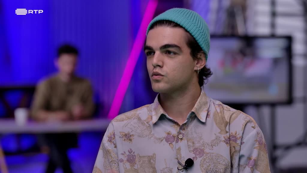 Imagem de Scroll - SHOWBIZZ