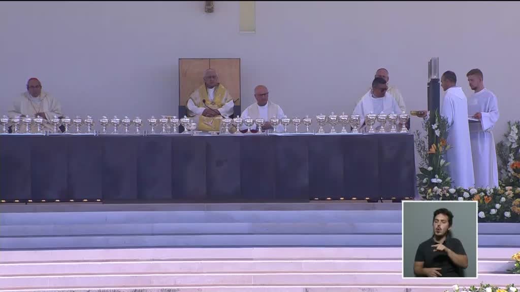 Imagem de Cerimónias de Fátima - Missa, Bênçã