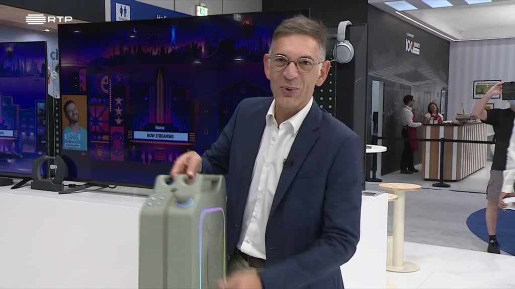 Imagem de TecNet - O regresso dos rádios, um Jerry Can que é uma coluna e passadeiras dobráveis