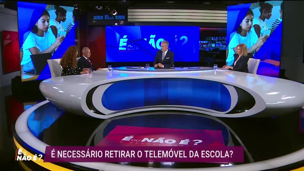 Imagem de É Ou Não É? - O Grande Debate - Uso de Telemóveis e Manuais Digitais nas Escolas