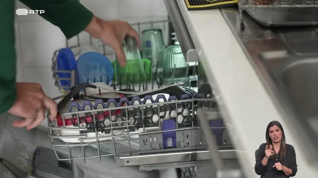 Imagem de Biosfera - Fugas de Água na Rede de Abastecimento