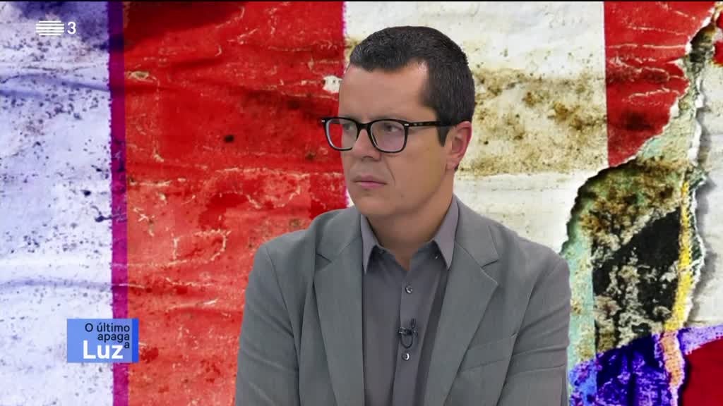 Imagem de O Último Apaga a Luz