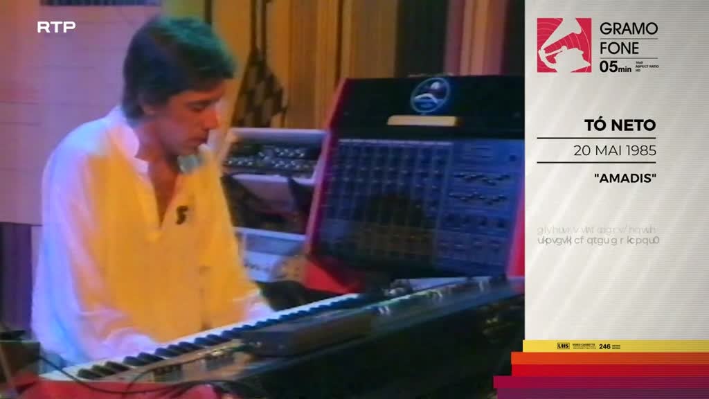 Imagem de Gramofone - Tó Neto - Amadis