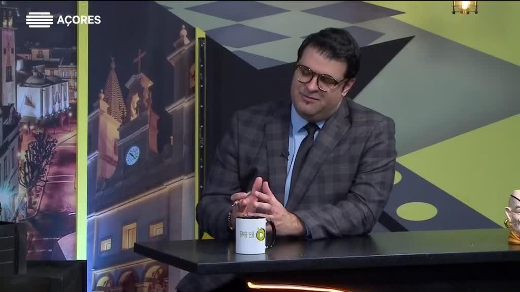 Imagem de De Cá P'ra Lá | T2