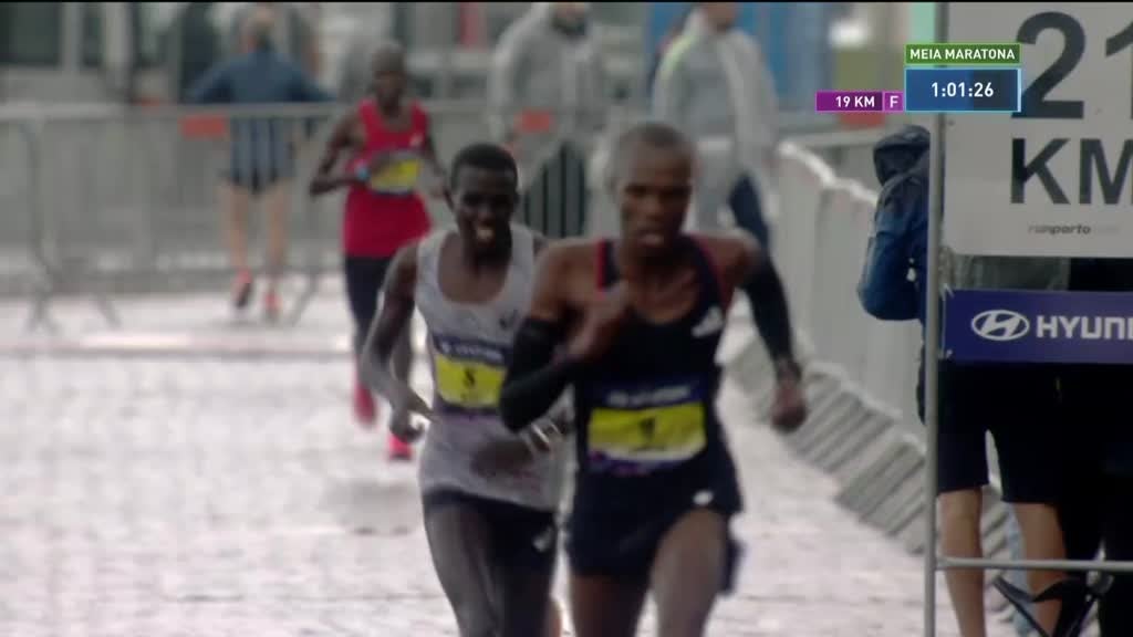 Imagem de Atletismo: 16ª Hyundai Meia Maratona do