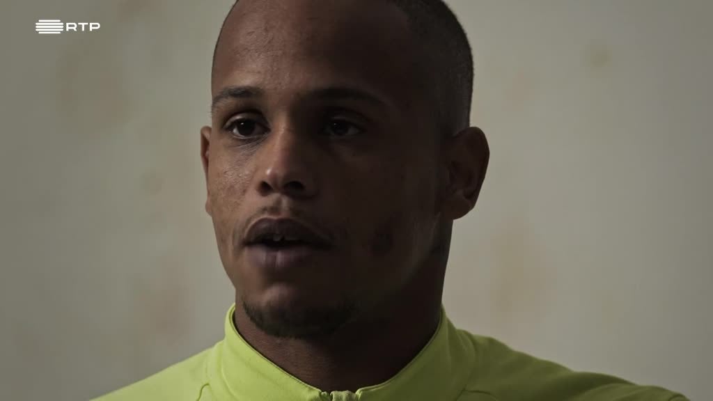 Imagem de Fechado - Não Está Tudo Bem