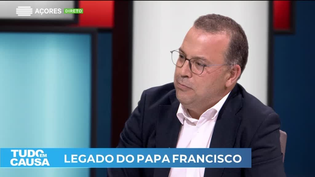 Imagem de Tudo em Causa - Apresentação | João Simas