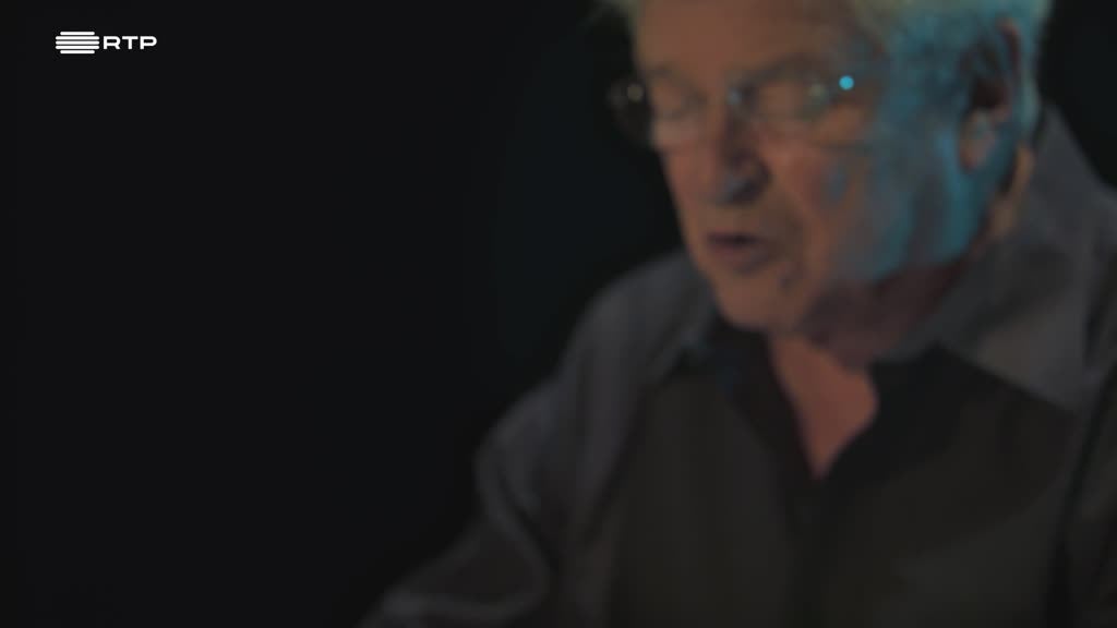 Imagem de O Teatro Também Se Lê: Rui Mendes lê