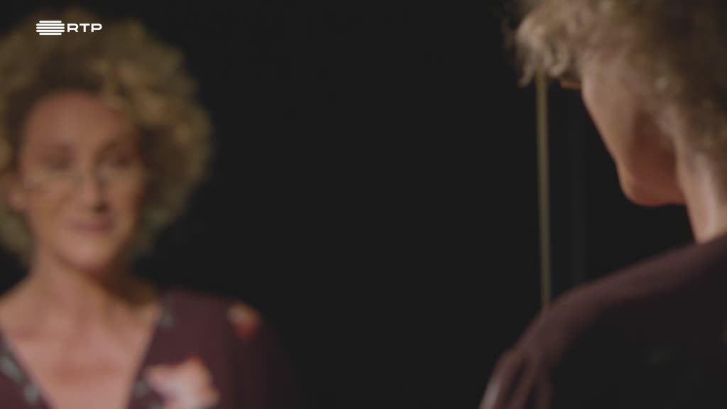 Imagem de O Teatro Também Se Lê: Luísa Cruz lê