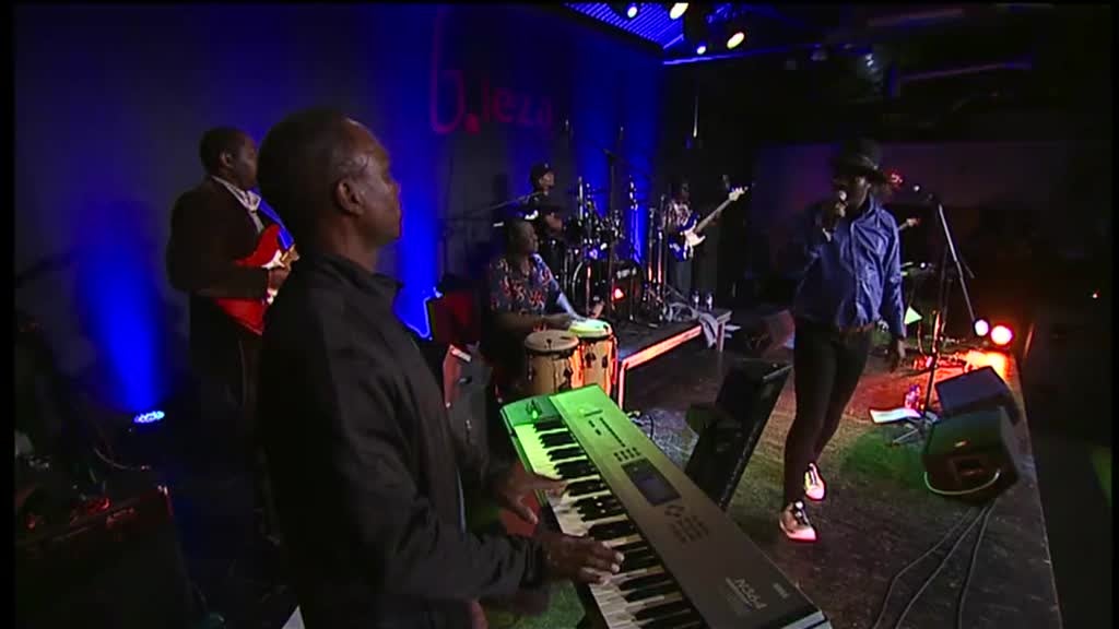 Imagem de Rui Sangará ao Vivo no B.Leza