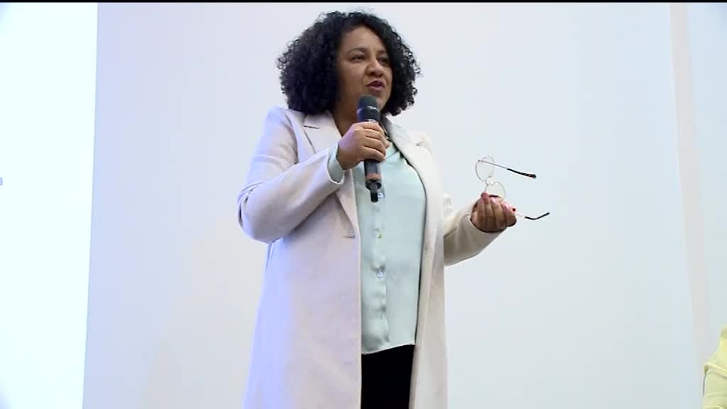 Imagem de Bem-vindos (Manhã) - Luís Sinate / Sofia Moreno, Sandra Borges, "Sodade" e Ramiro Naka