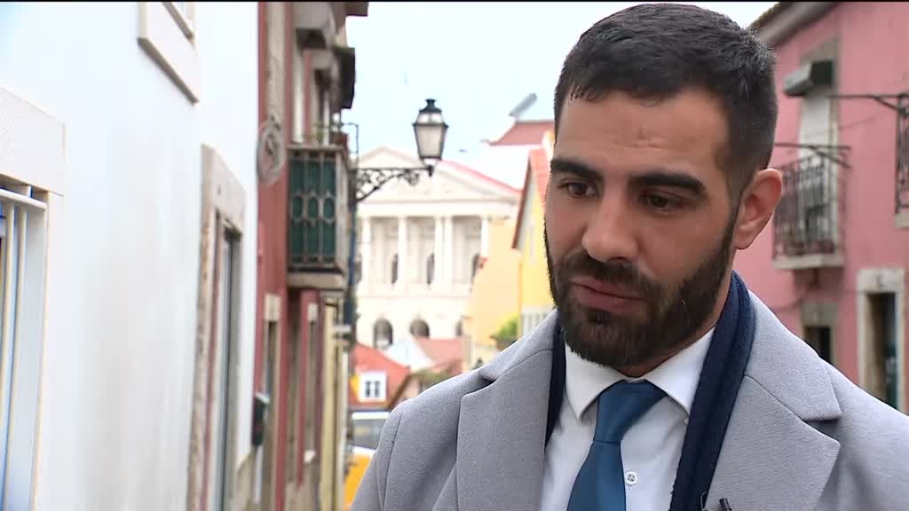 Imagem de Linha da Frente - Chamem a Polícia