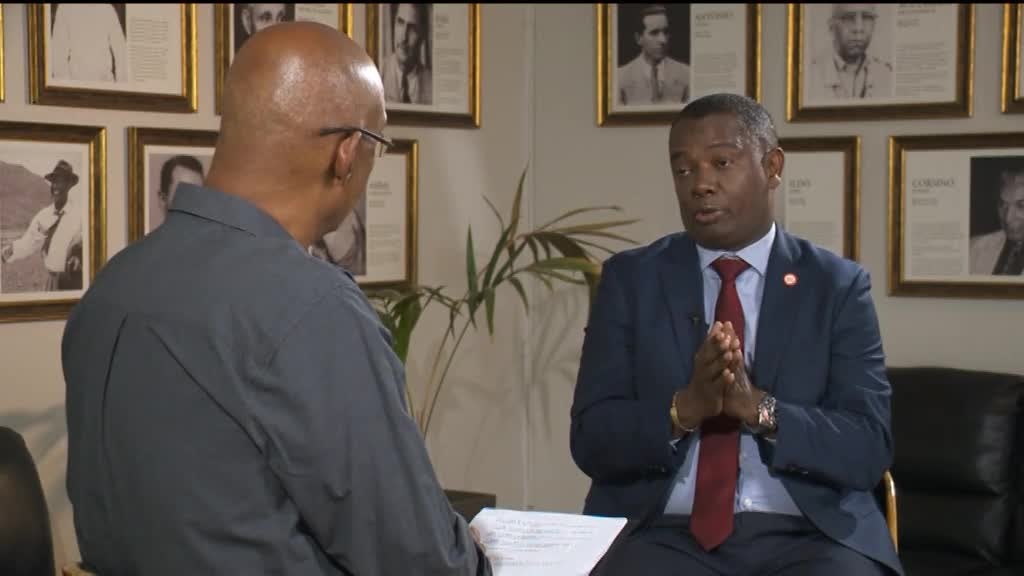 Imagem de Nha Terra Nha Cretcheu - Olavo Correia / Economia