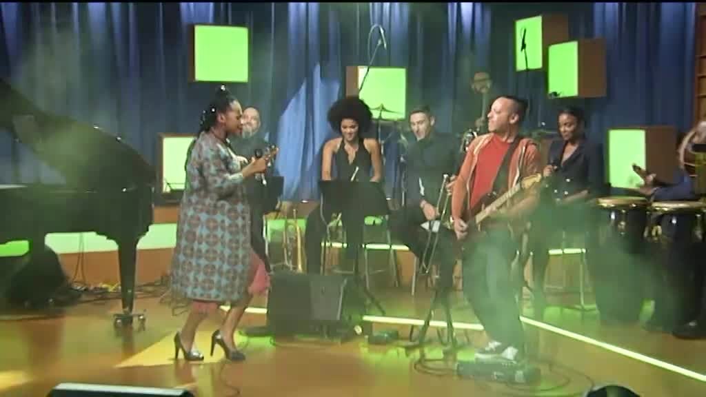 Imagem de Conversas ao Sul - Momentos Musicais