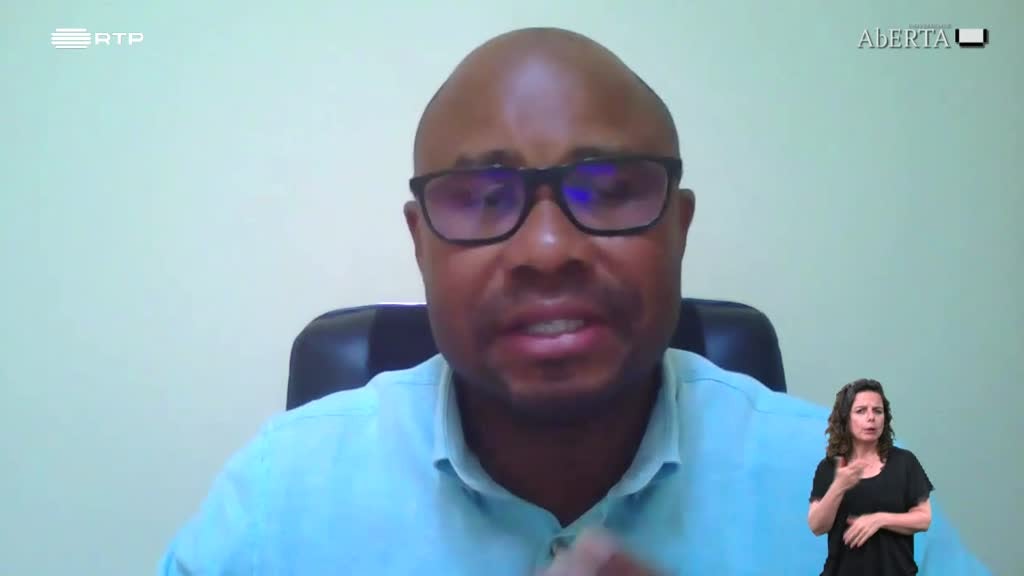 Imagem de Conversas Abertas na Universidade