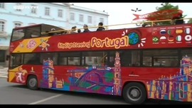 Imagem de Viagem ao Centro da Minha Terra: Especial Santos Populares