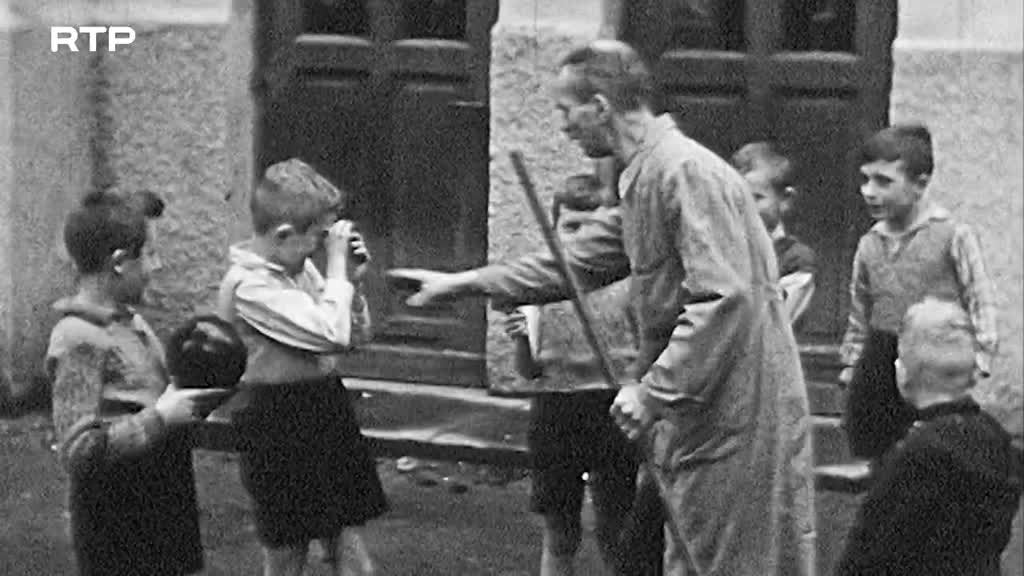 Imagem de A Lição: O Ensino do Holocausto à Ger
