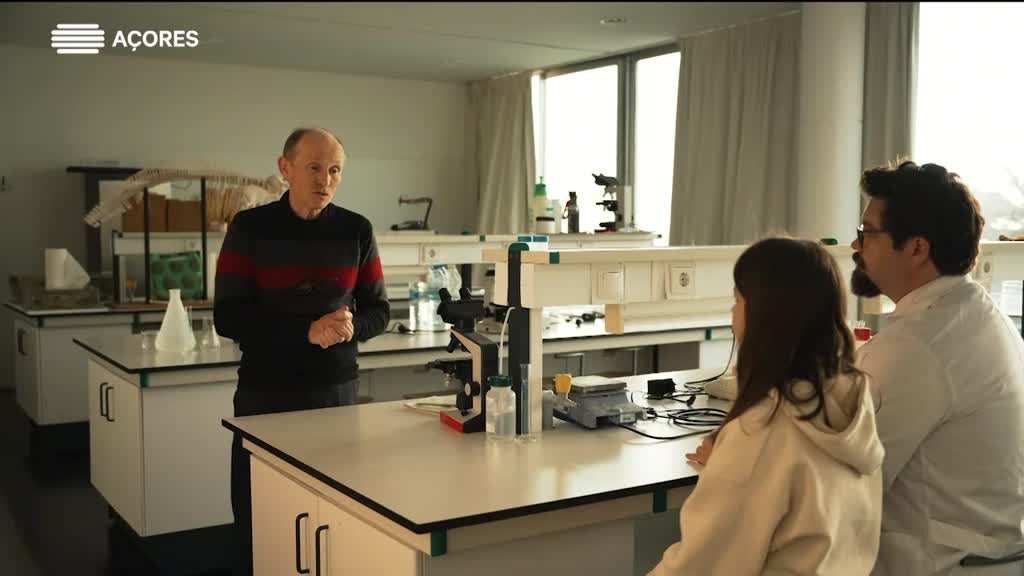 Imagem de Ahh! Ciência nos Açores 2.0 - Profiss� - Proteger o Mar