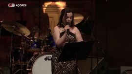 Imagem de Cravos d'Aqui e d'Acol