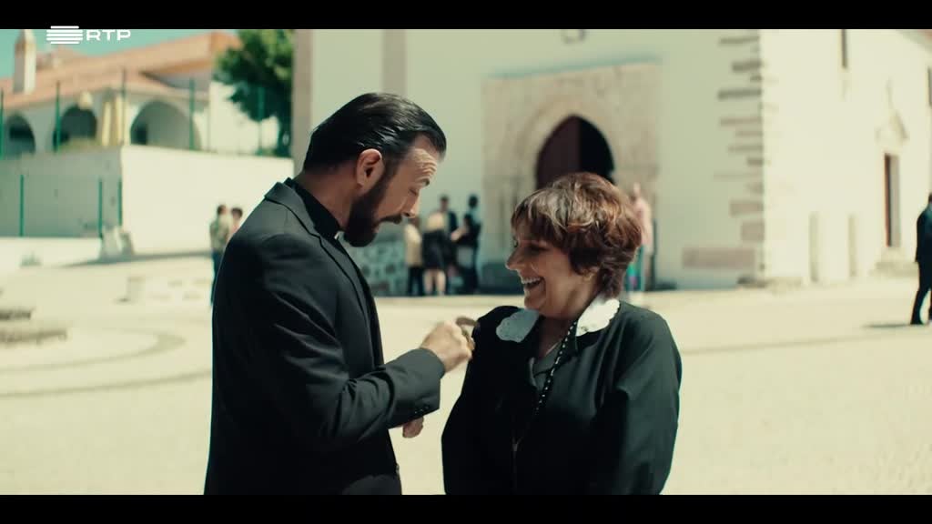 Imagem de Pôr do Sol - O Mistério do Colar de S�