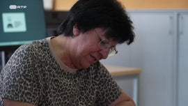 Imagem de A Bordadeira de Papel; O Lngua