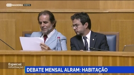 Imagem de Debate Mensal