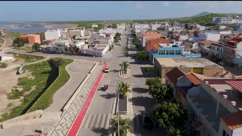 Imagem de Nha Terra Nha Cretcheu - Manuel Ribeiro / Ilha do Maio