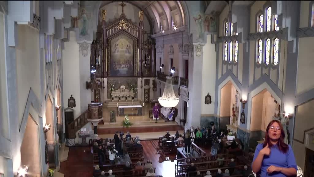 Imagem de Eucaristia Dominical - Porto: XXXI Domingo do Tempo Comum - Comemoração de Todos os Fiéis Defuntos