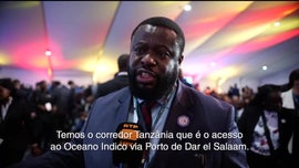 Imagem de �frica / EUA - O Concretizar de Muitos e Novos Neg�cios