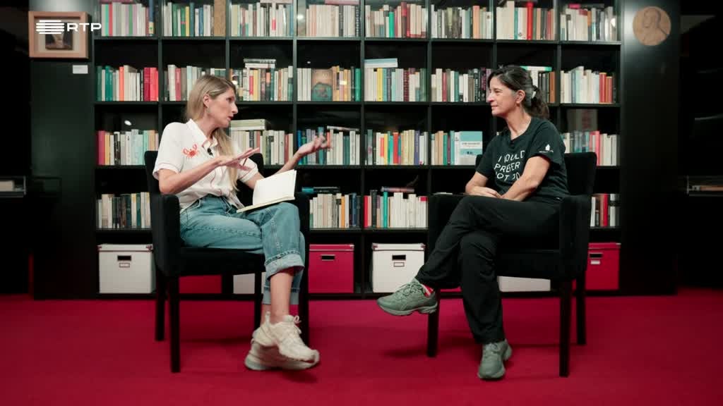 Imagem de Todas as Palavras - Patrícia Portela autora de «Manual para Andar Espantada por Existir» e Yaroslav Trofimov autor de «Um País Sem Amor».