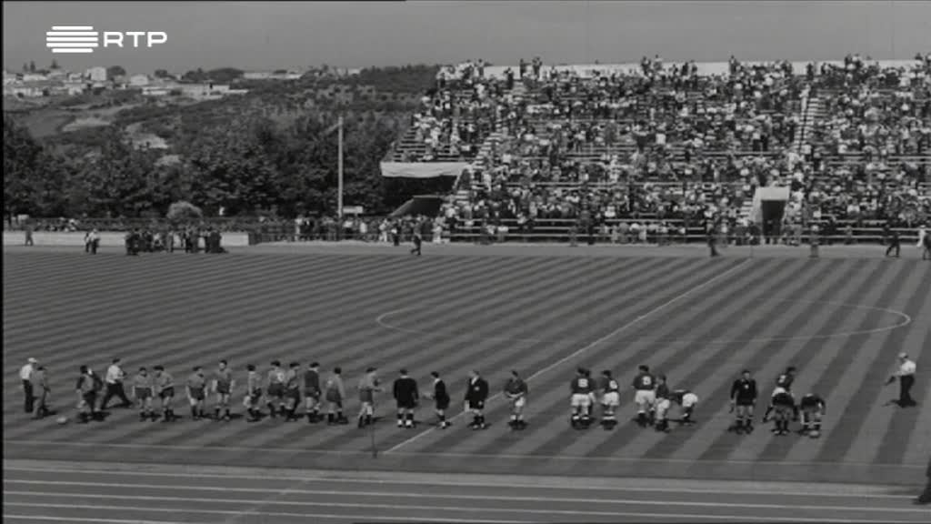 Imagem de A Caminho do Mundial - Portugal / Epanha - 1956