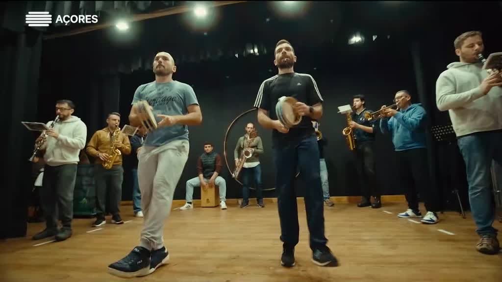 Imagem de Entre Danças