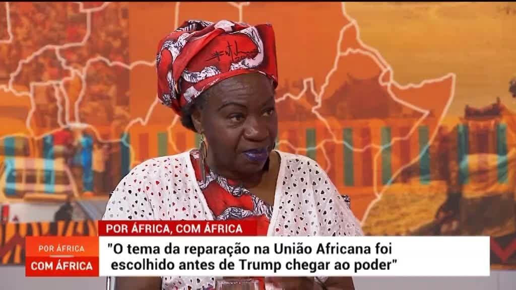 Imagem de Por África - Com África - União Africana / Luzia Moniz